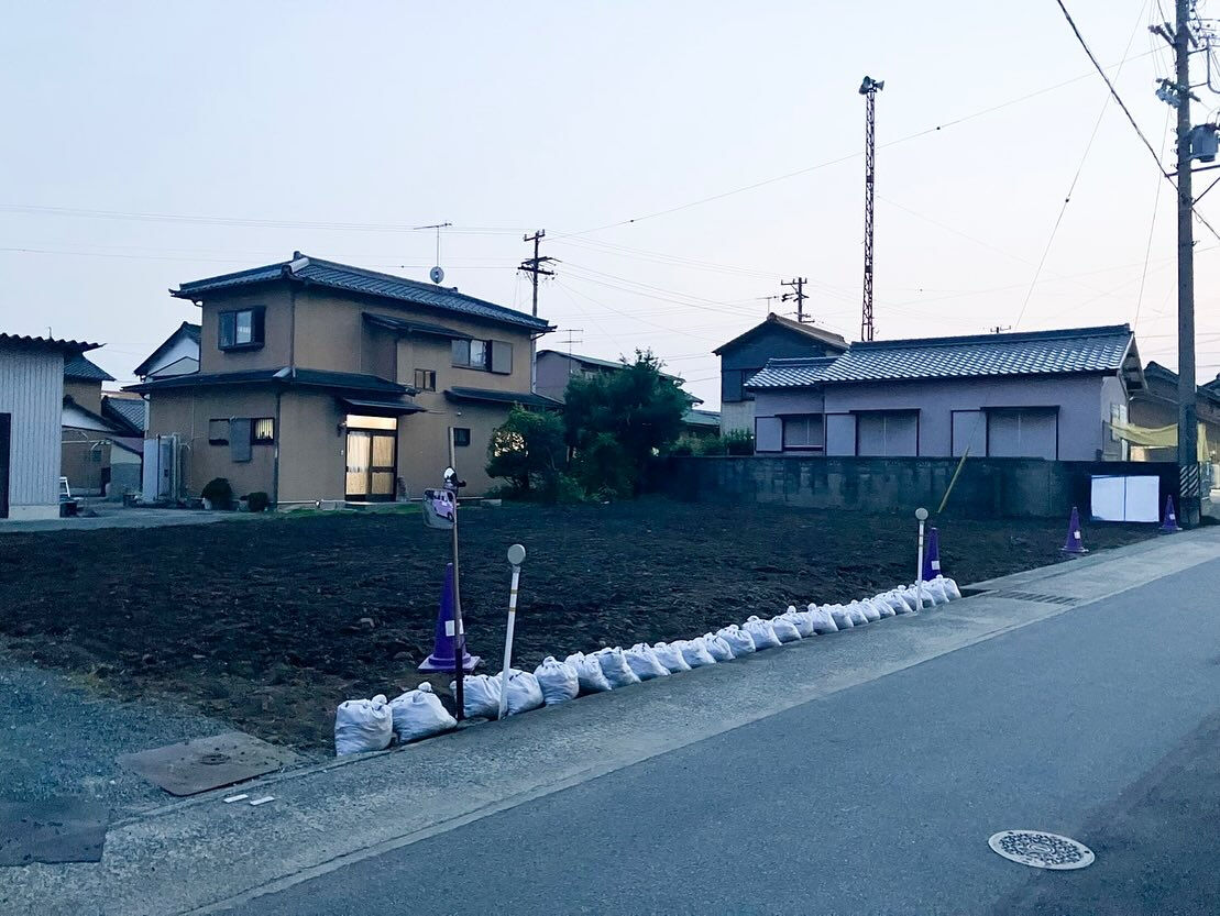【蒲郡市　建物解体工事】